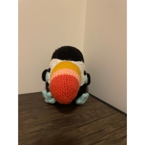 Handmade Crochet Amigurumi Toucan - Picture 1 of 4